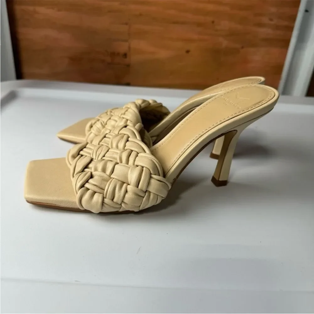 MARC FISHER Leather Draya Braided Woven Sandal Heel Nude Size 5.5
